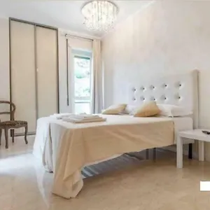 3* Couette-café Let's Go To