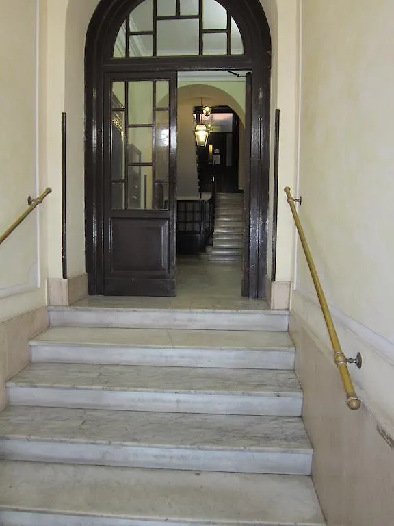 Evergreen Rome 5*,