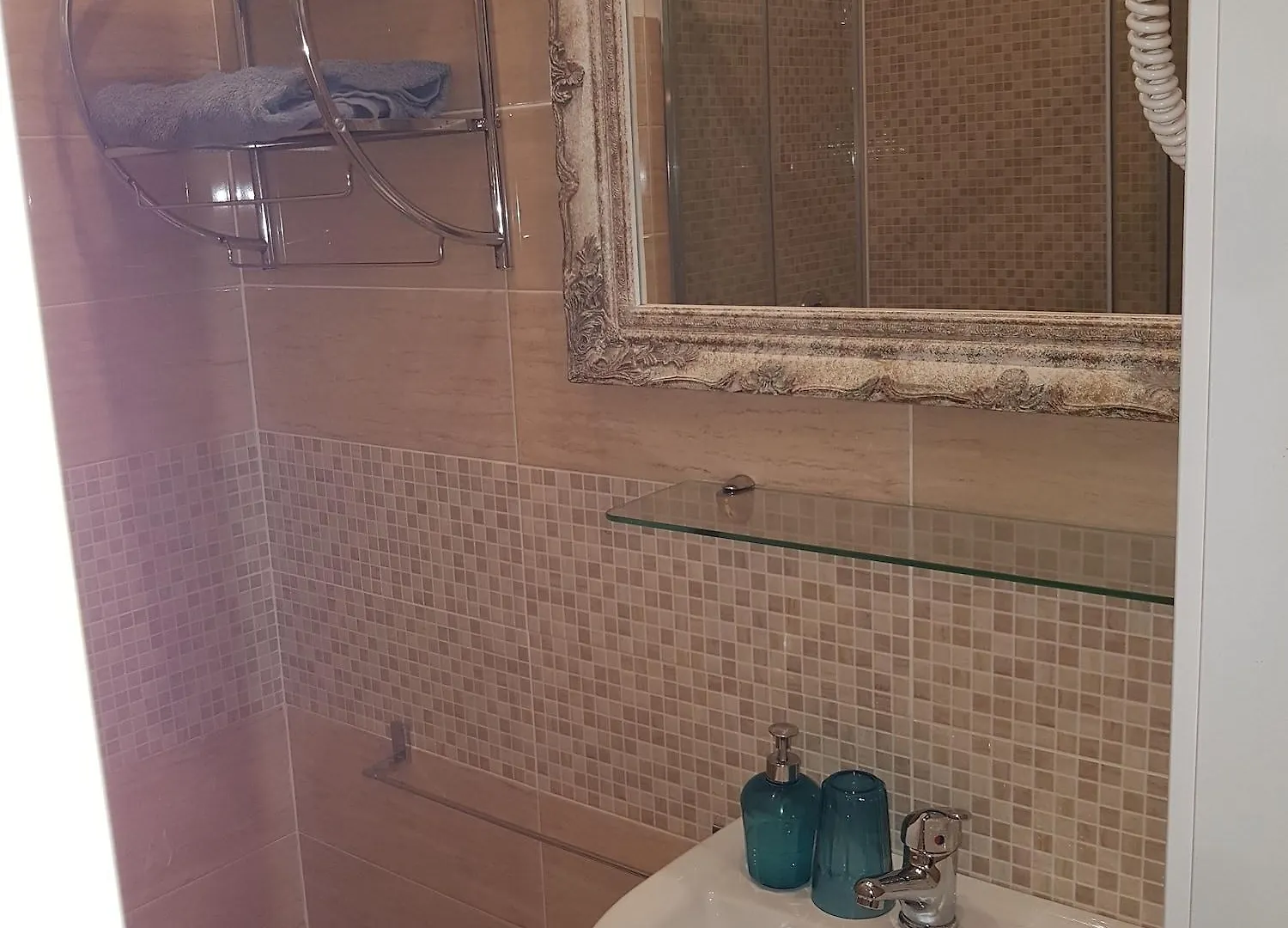 Evergreen Rome Guest house